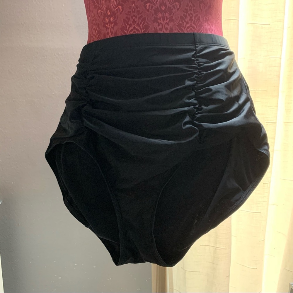 TORRID - BLACK RUCHED HIGH WAIST SWIM BOTTOM - 2X